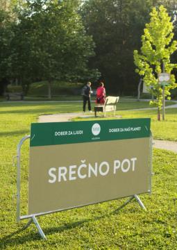 Na Pohodu ob reki izpostavili pomembnost povezovanja (8)